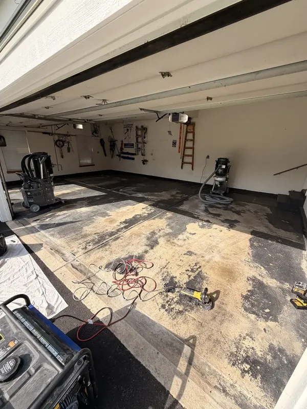 Stripped concrete with grinding gear